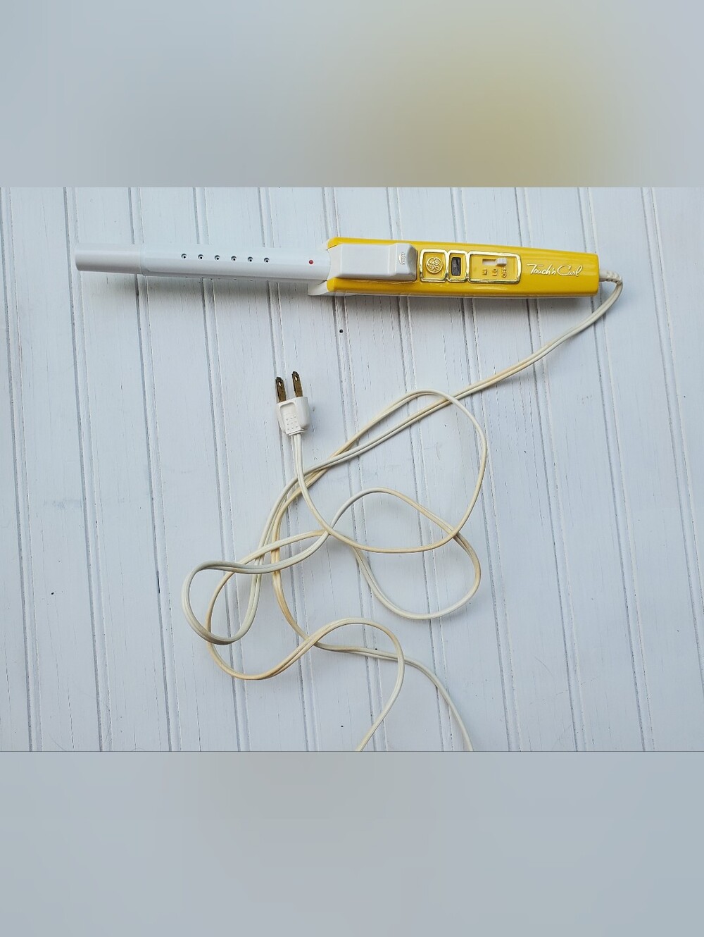 Vintage General Electric Touch n Curl Mist Curler Styler Yellow White B1-CS1 USA